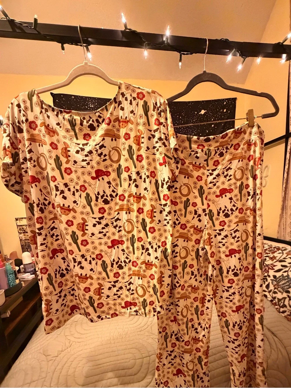 Amanda Blu Women's Cream Printed Pajama Set - Relaxed Short SleeveTop & Pants